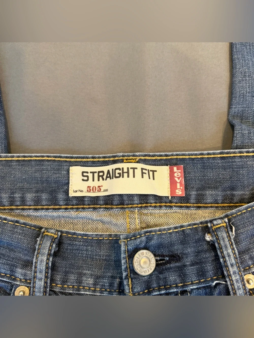 vintage Levi's 505 Straight Leg Jeans Men's 34x30 Blue denim fade Y2K
